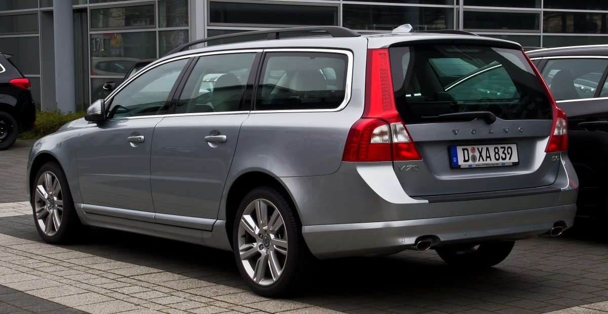 Вольво v70 2015