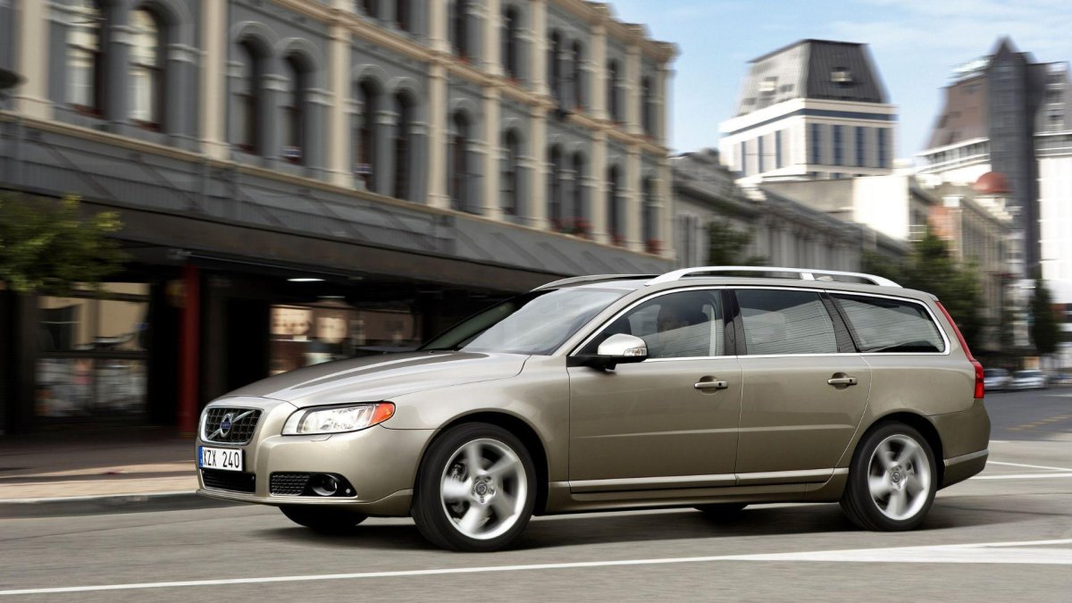 Volvo универсал v70