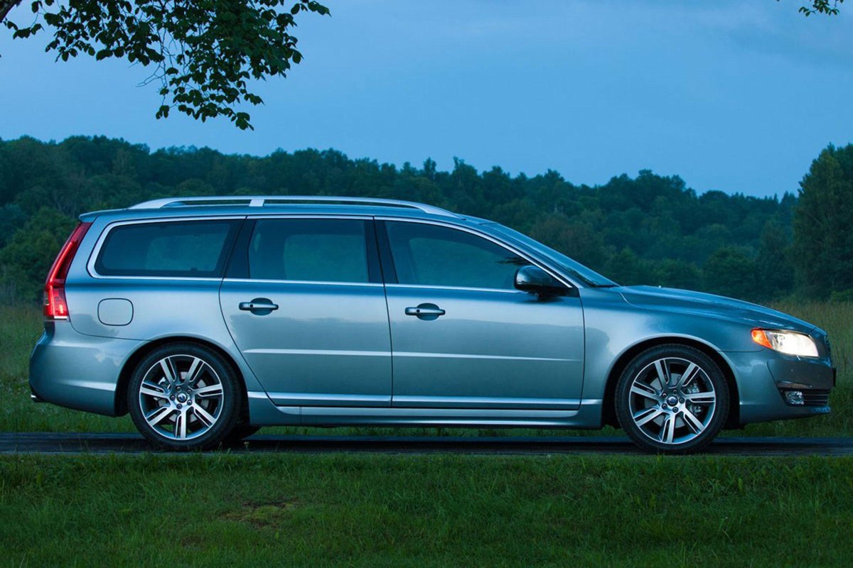 Volvo v70 2016