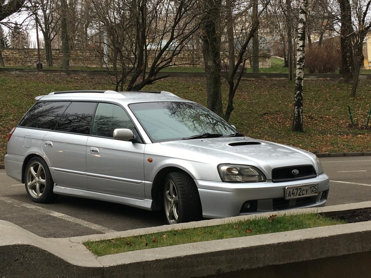 Subaru Legacy 2000 универсал