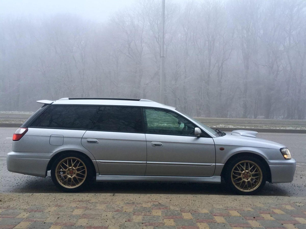 Subaru Legacy 1994 универсал турбо