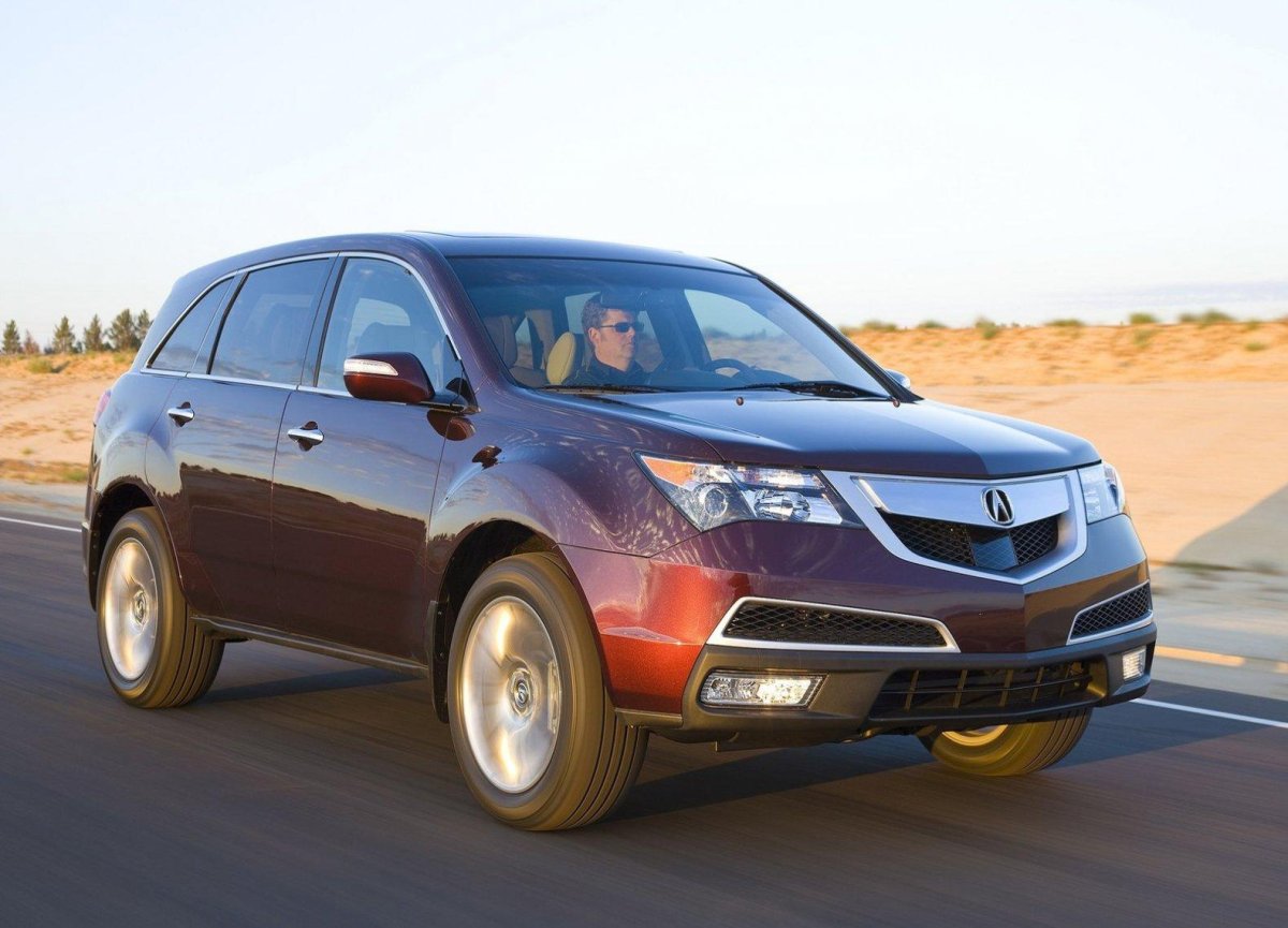 Акура МДХ 2010