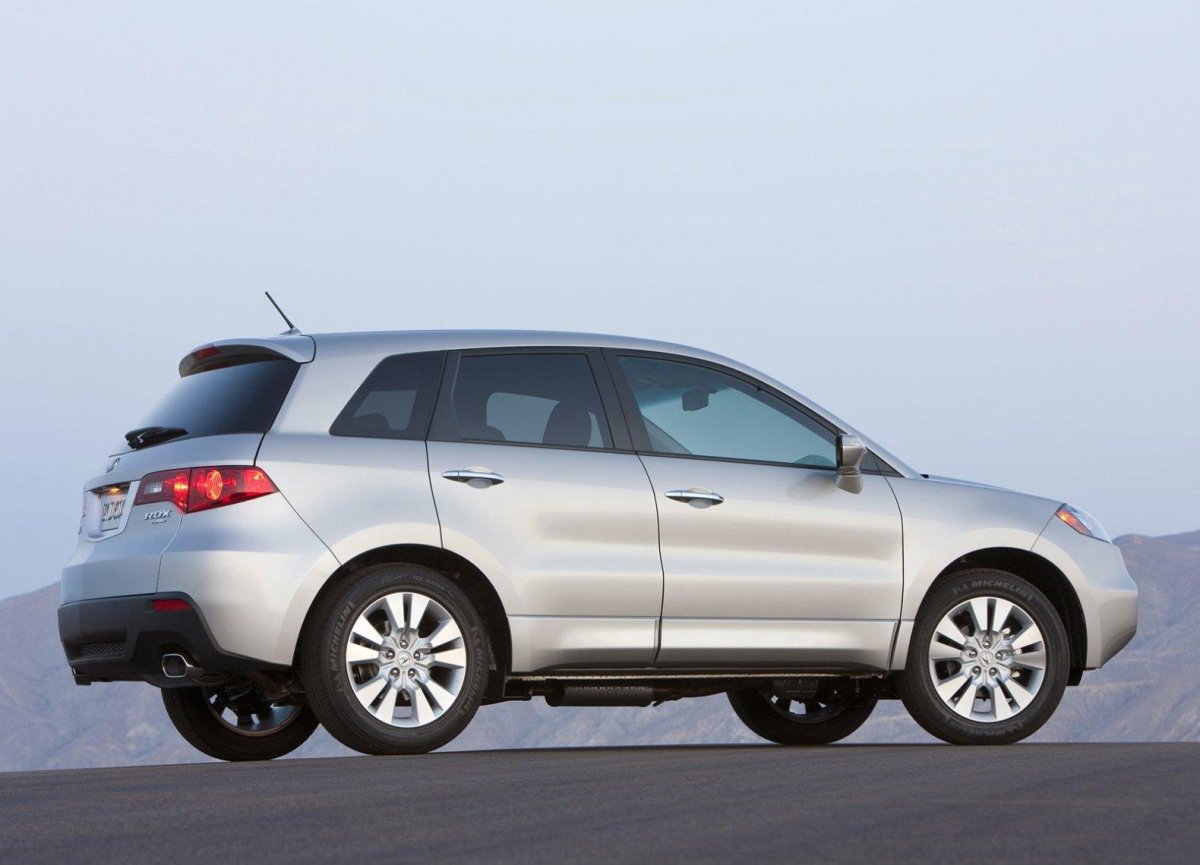 Акура машина РДХ