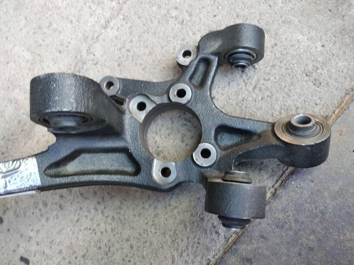 Задний кулак Шевроле Эпика