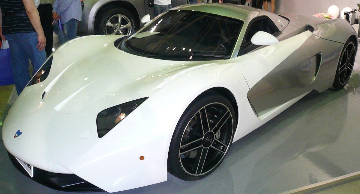 Marussia Motors b1