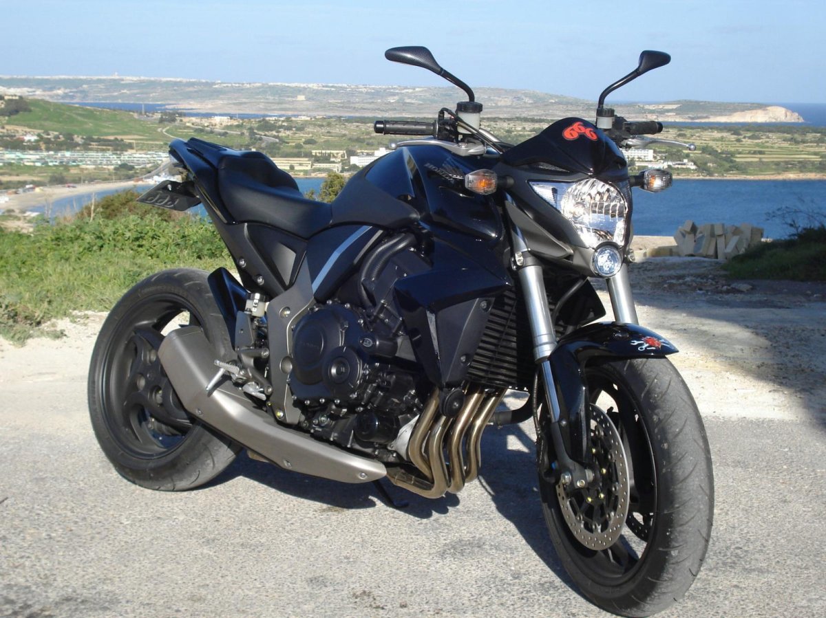 Honda cb1000r 2009