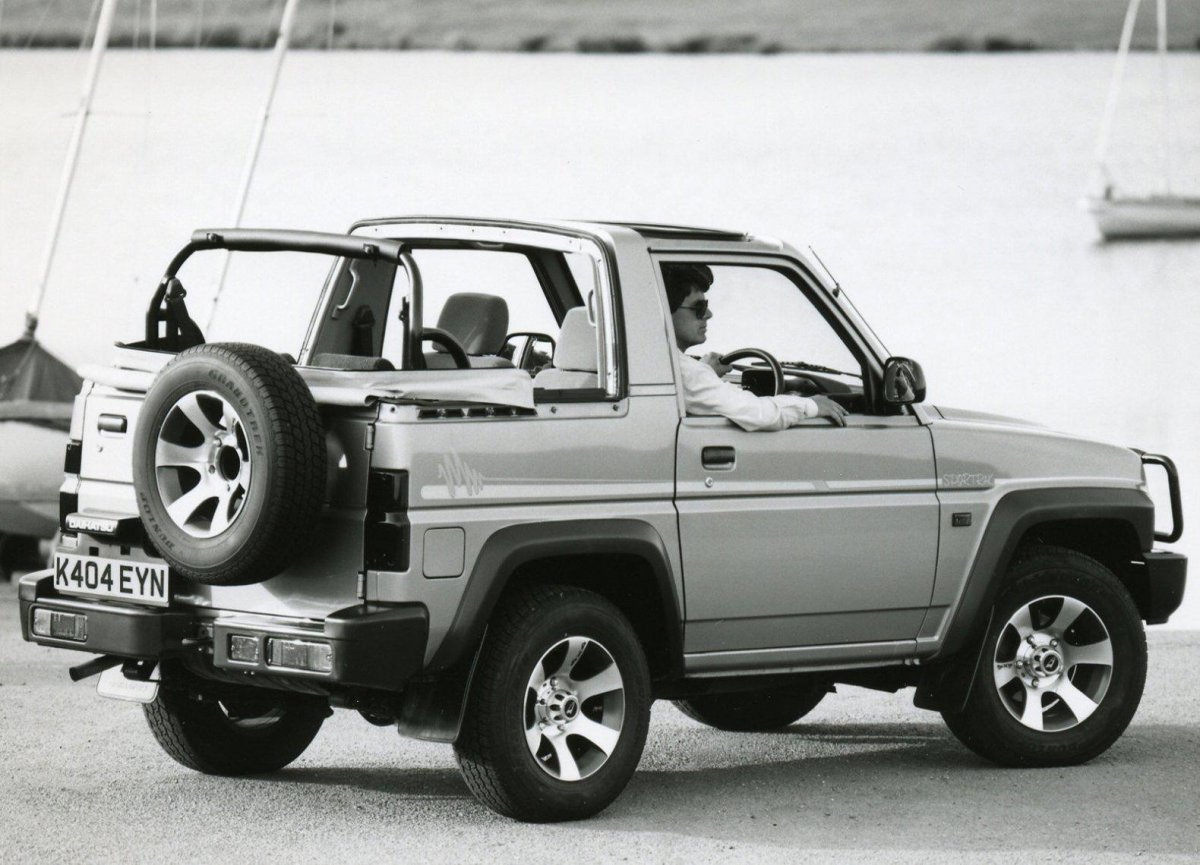 Daihatsu Rocky Feroza