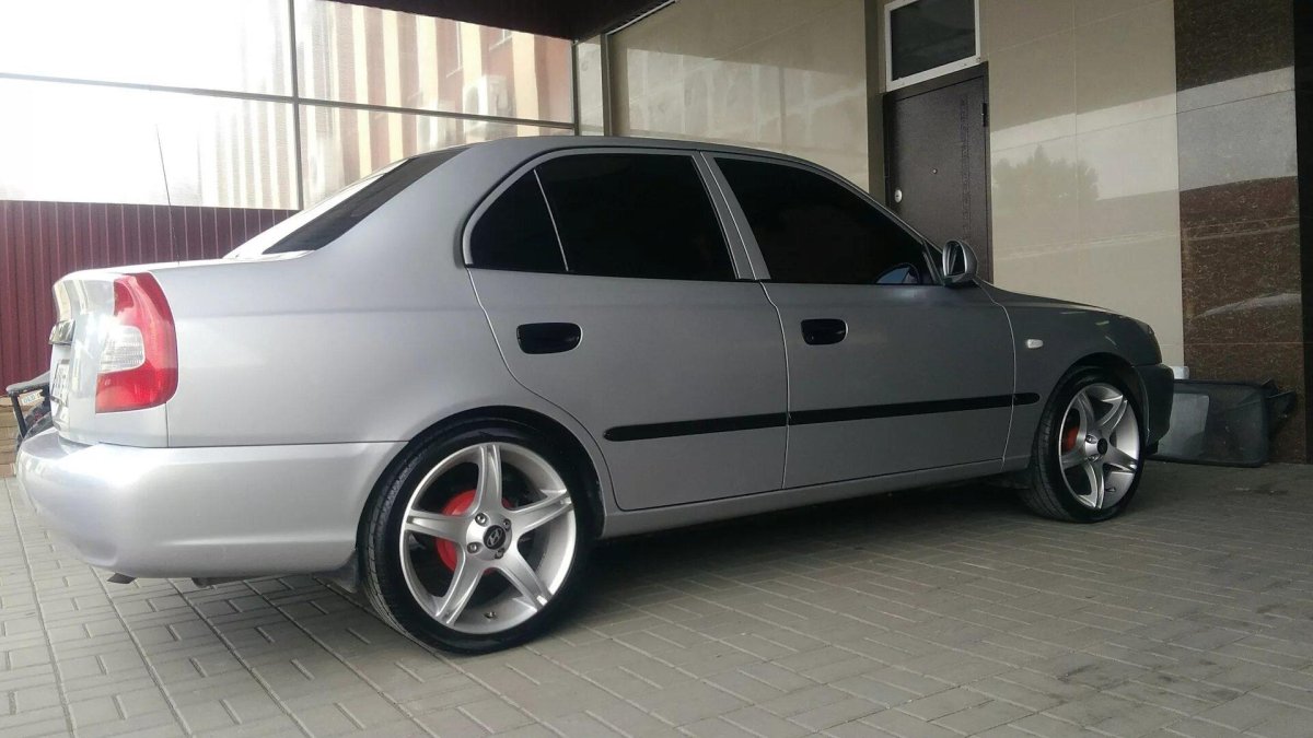 Хендай акцент r 15
