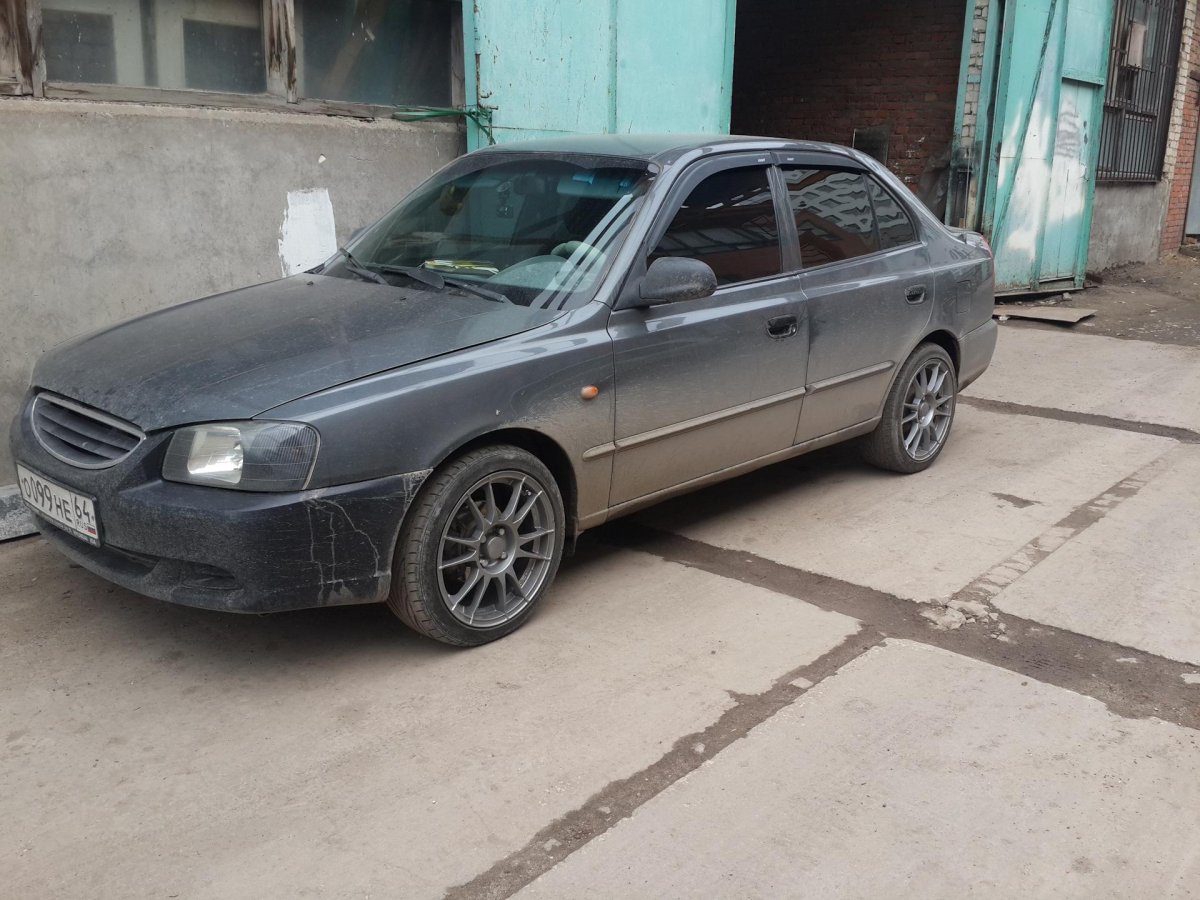 Hyundai Accent диски r16