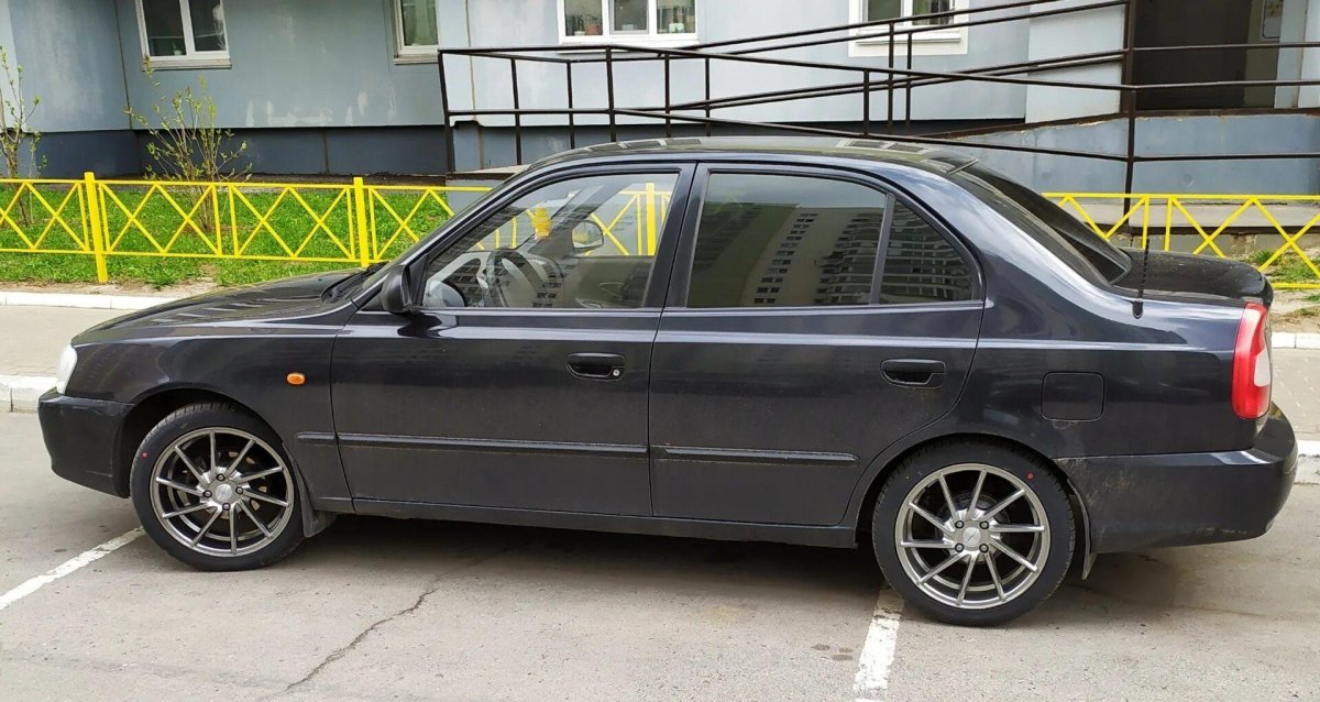 Акцент на Vossen r16