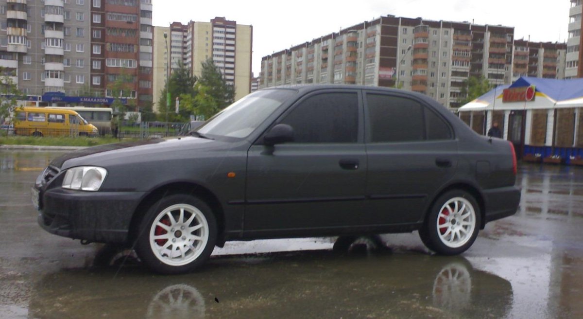 Hyundai Accent r15 слик
