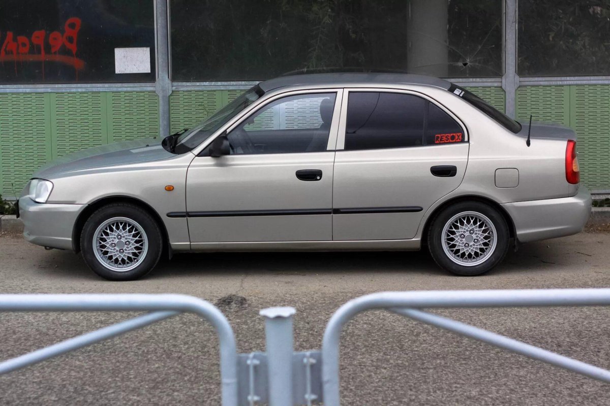 Hyundai Accent BBS