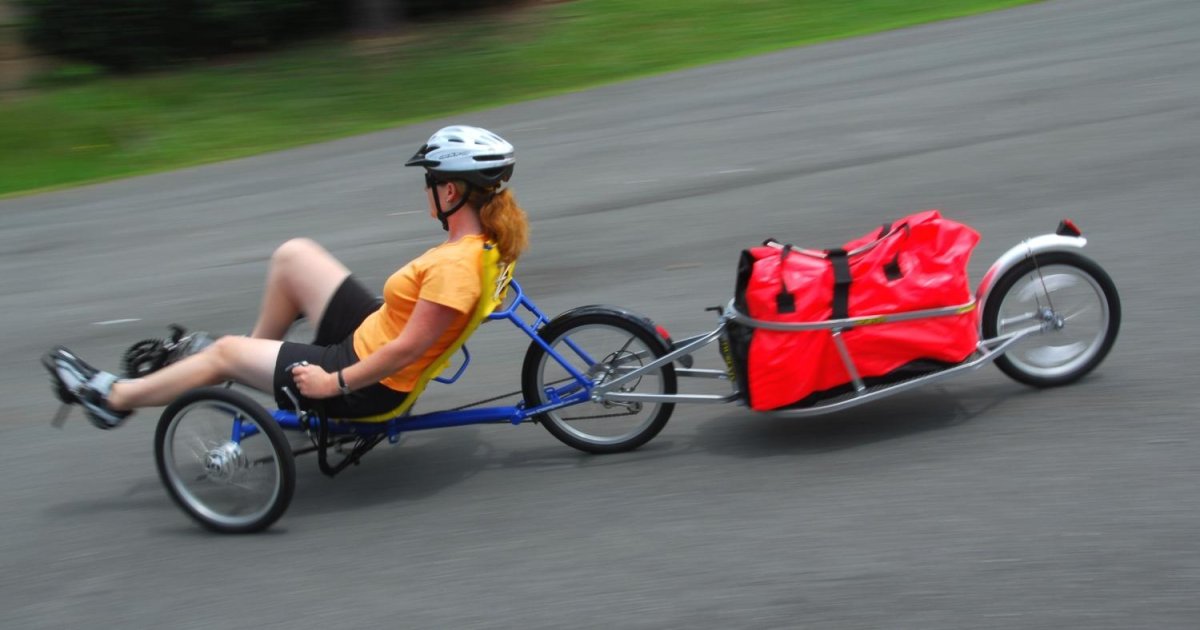 Трехколесный лежачий велотрайк