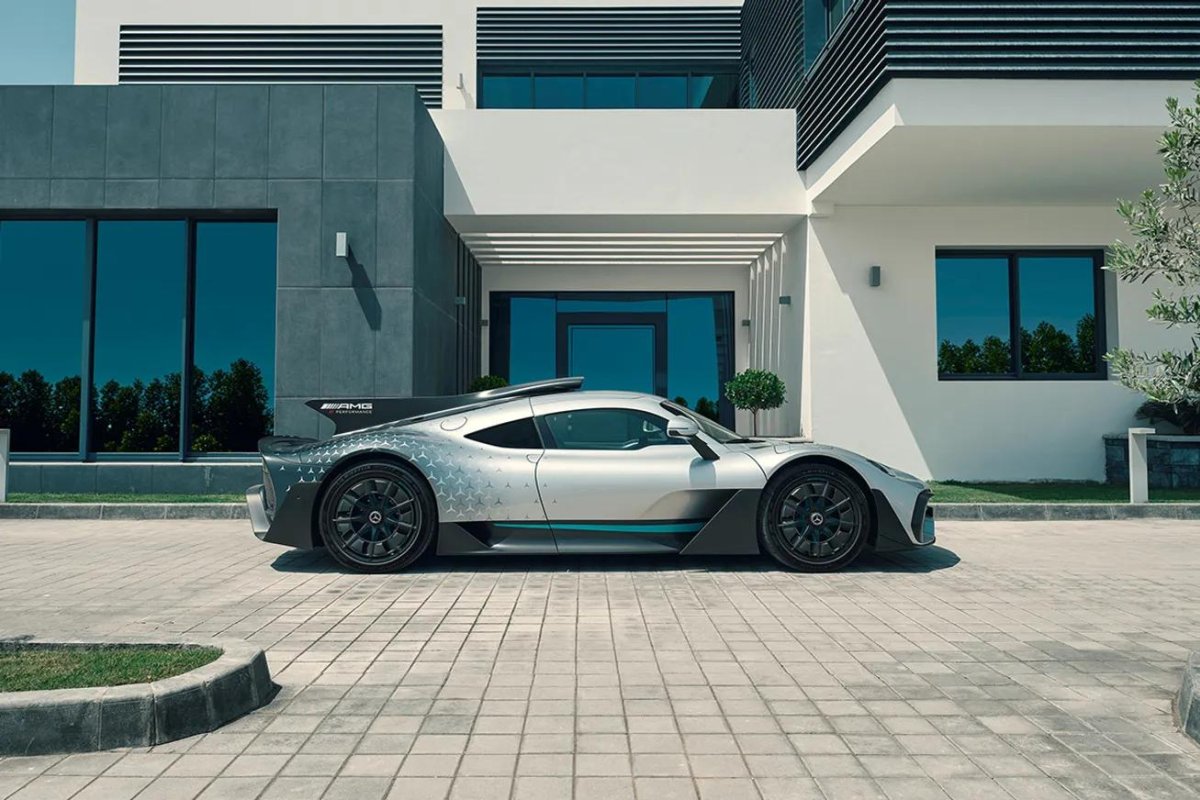 Mercedes AMG one 2022