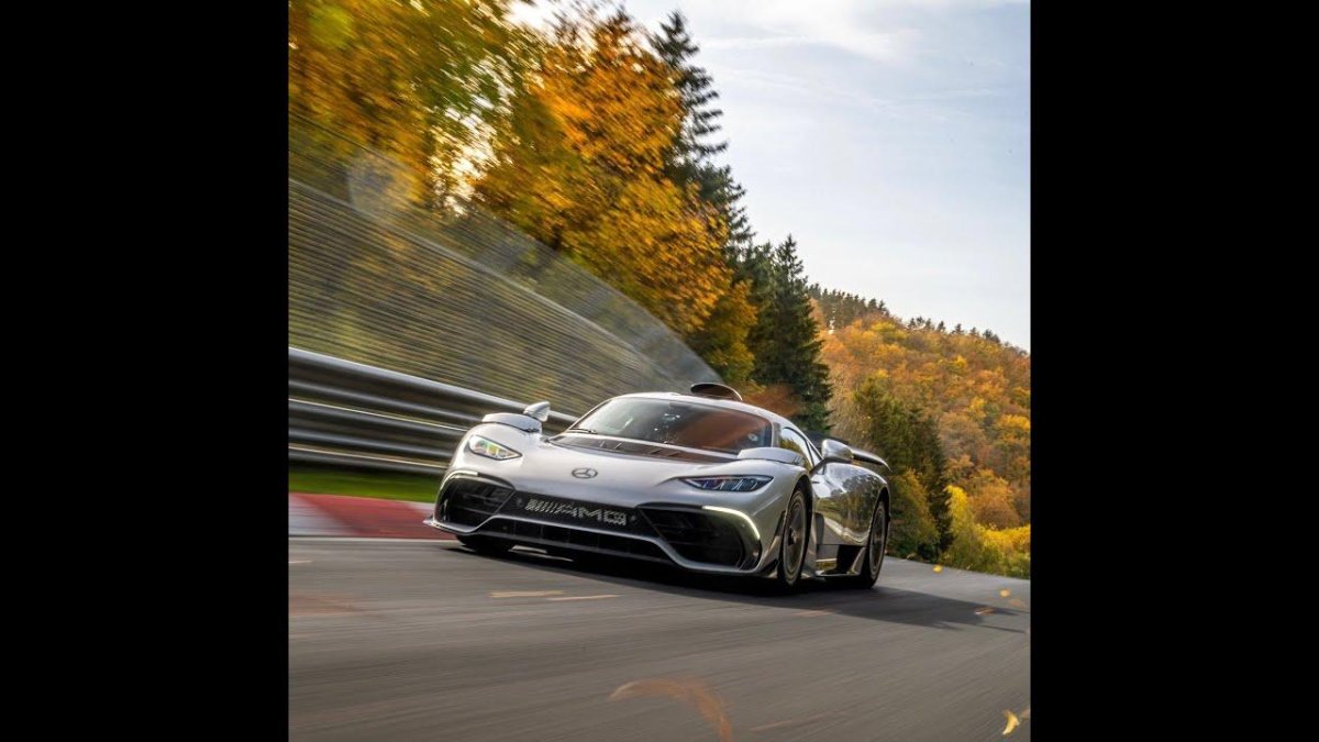 Гиперкар Mercedes-AMG one