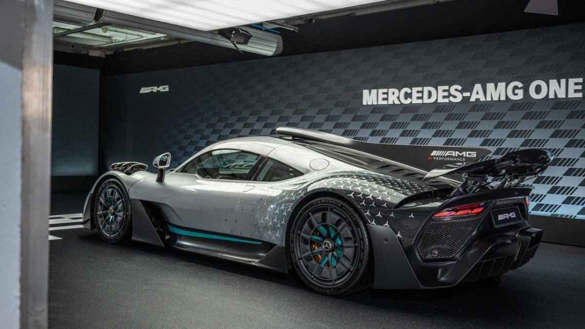 Mercedes AMG one 2021