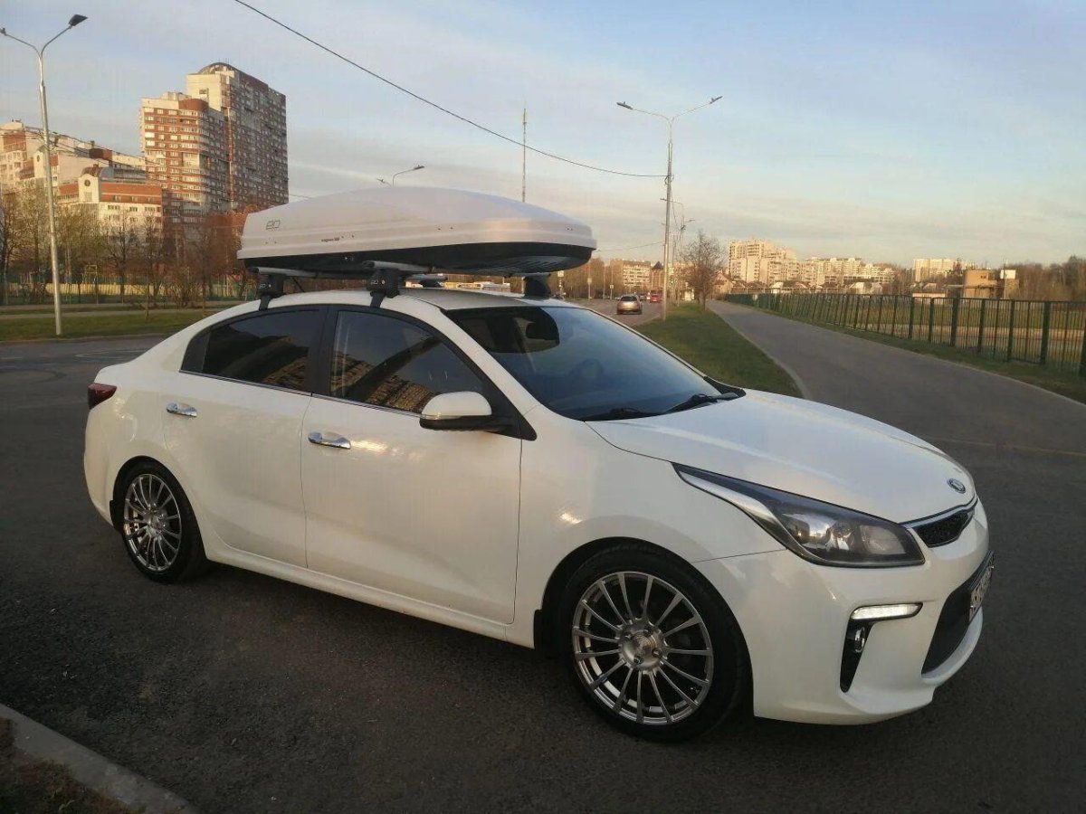 Kia Rio 4 автобокс