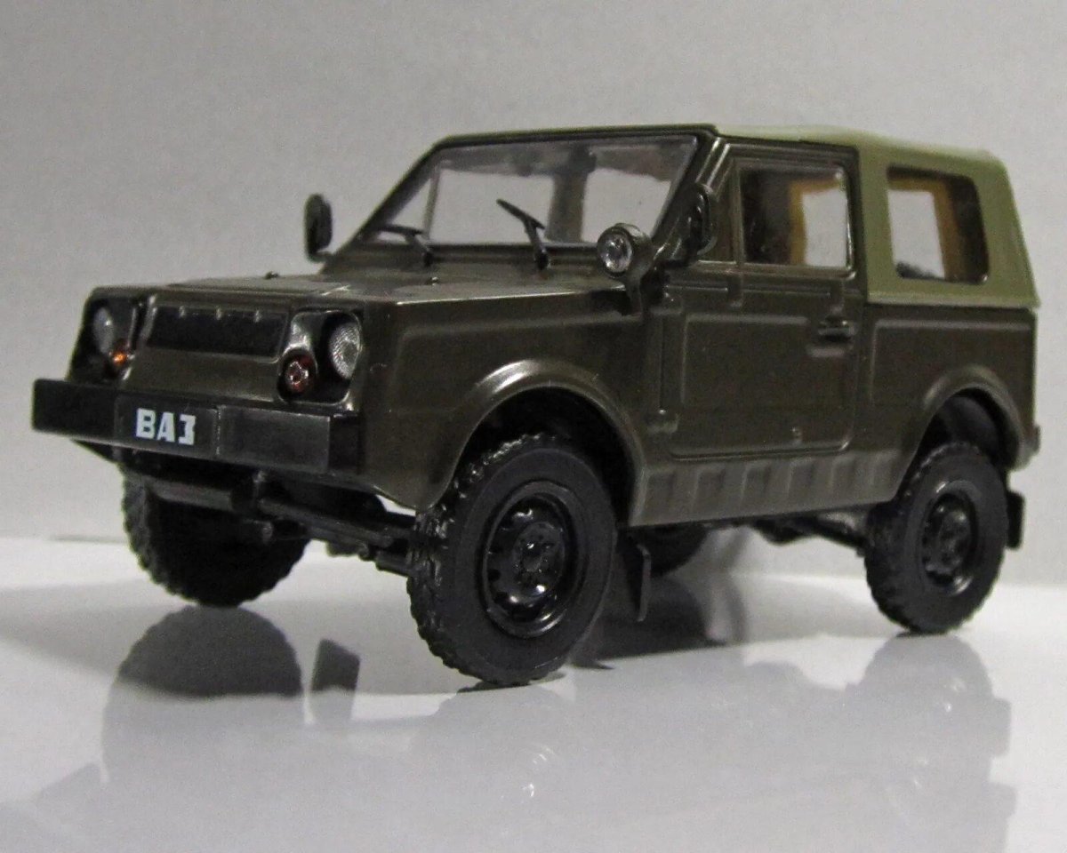 ВАЗ 2122. Сбоку