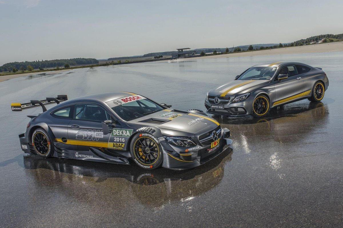Mercedes-AMG c63 DTM