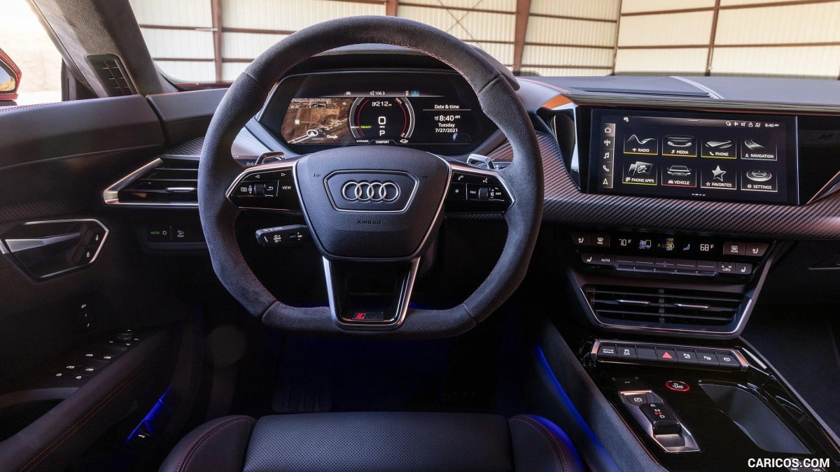 Audi RS E-tron gt 2022