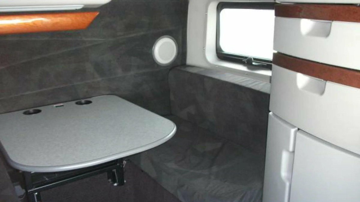 Volvo VNL 780 спальник