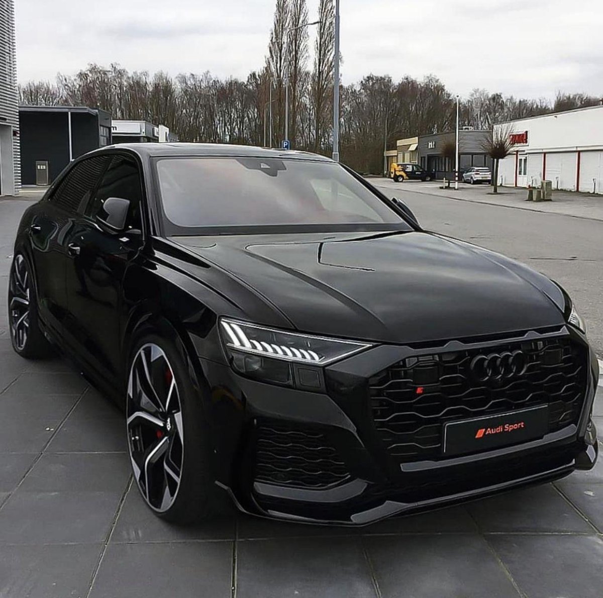 Audi RS q8