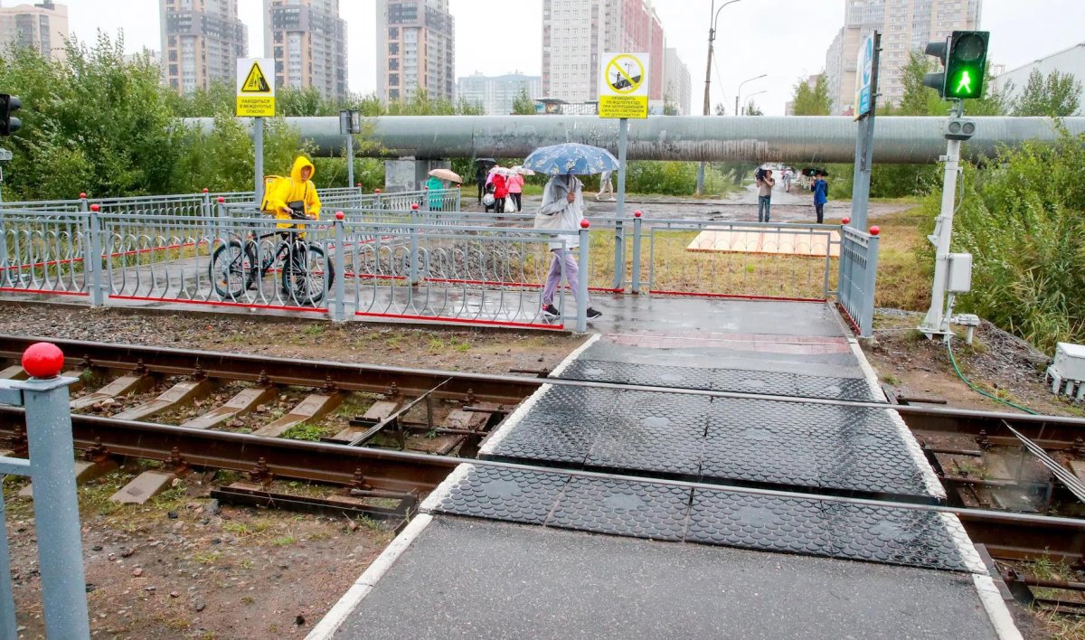 Пешеходный переход через ж.д. пути