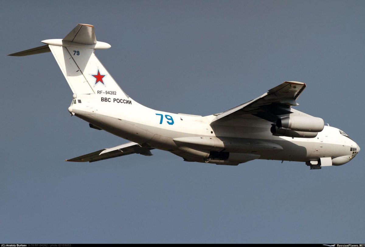 Фюзеляжные бак топливозаправщика ил 78 МД