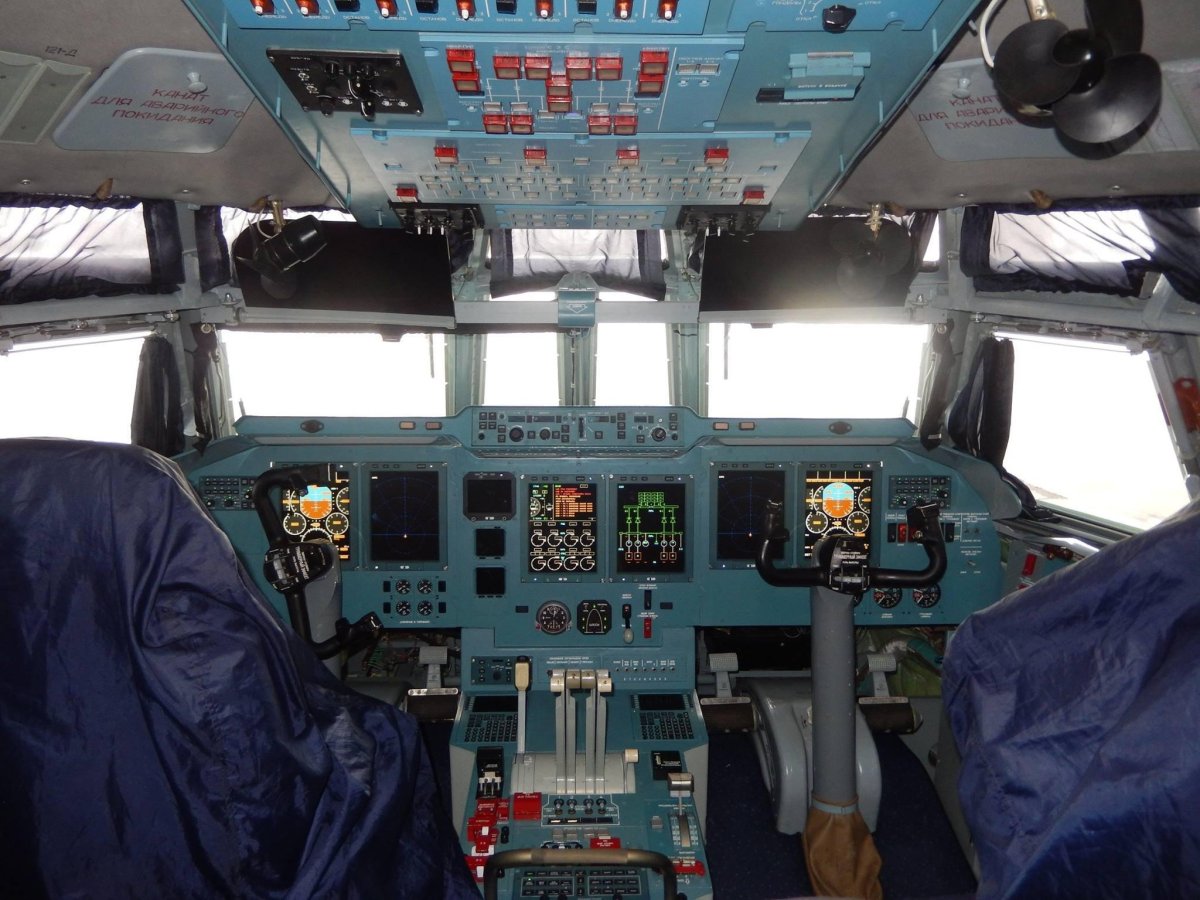 Ил-76мд-90а кабина