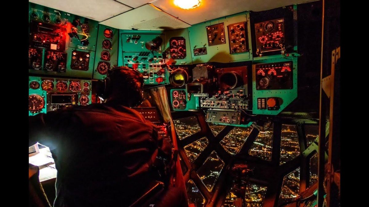 Ил-76 кабина штурмана
