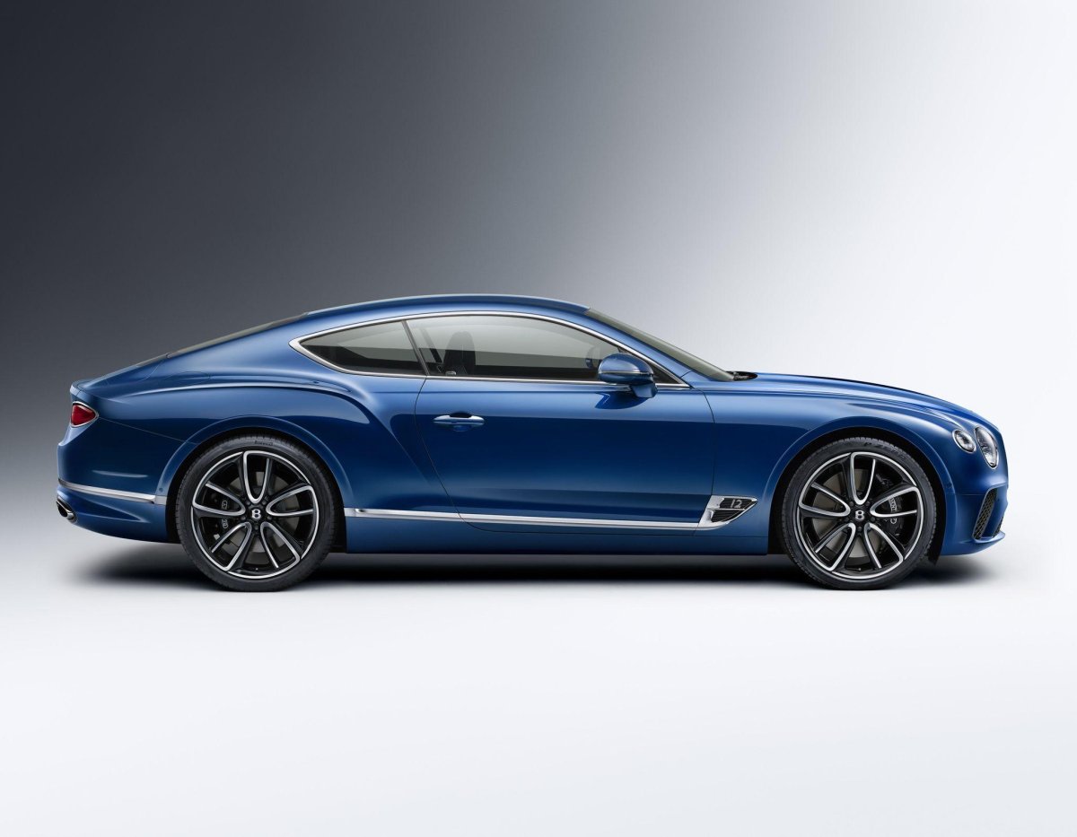 Bentley Continental gt 2022