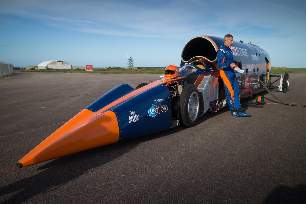 Реактивный Болид Bloodhound SSC