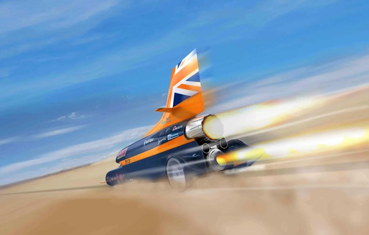 Сверхзвуковая машина Bloodhound SSC