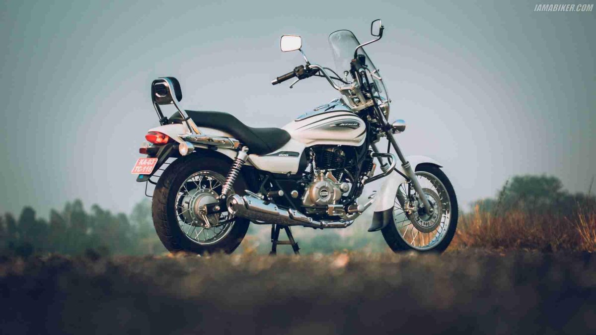 Мотоцикл Bajaj Avenger 220