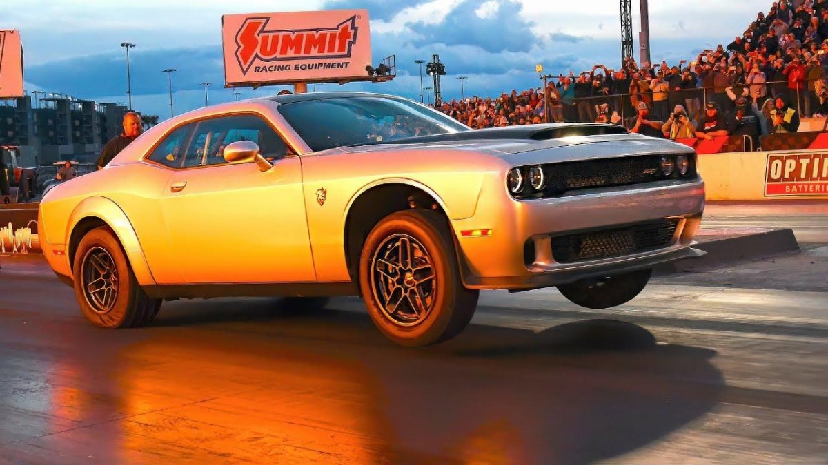 Dodge Challenger 170