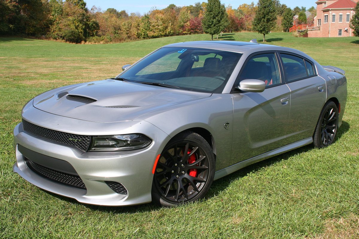 Dodge Charger srt8 Hellcat