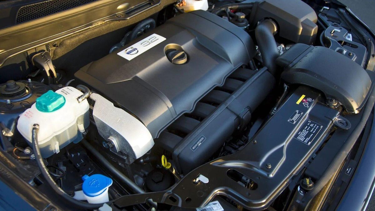 Двигатель Вольво хс90