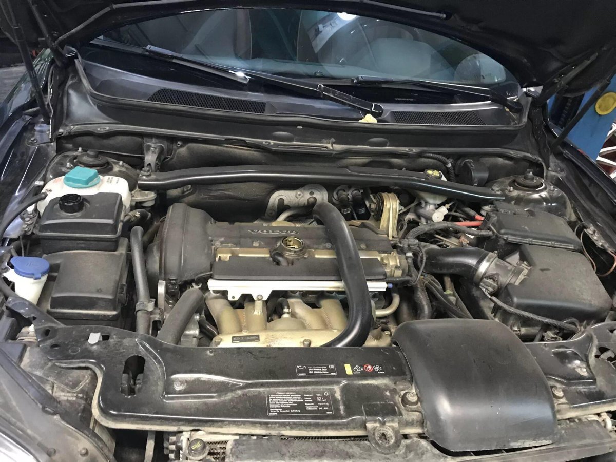 Подкапотная Volvo xc90 2.5t