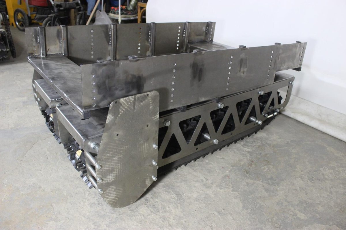 Гусеничное шасси