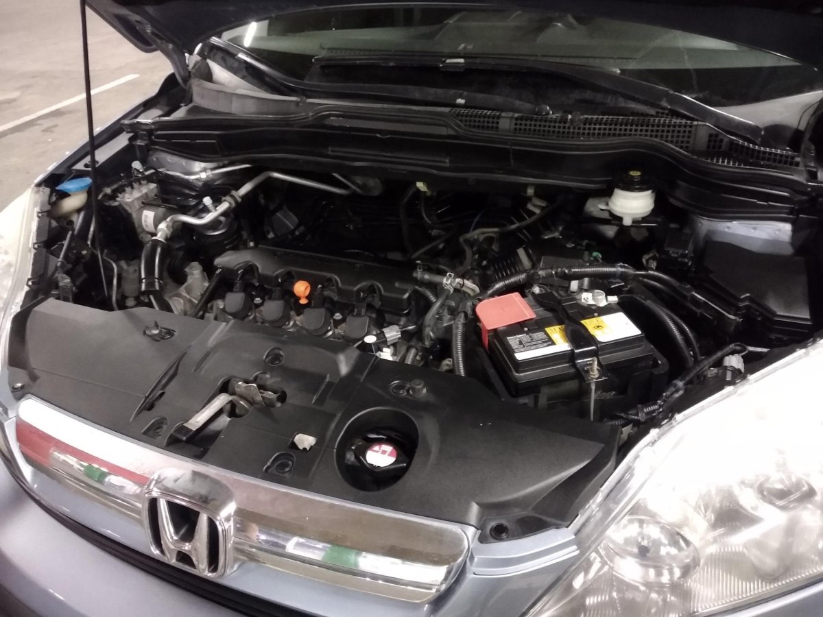Honda CR-V 2008 2.4 подкапотка