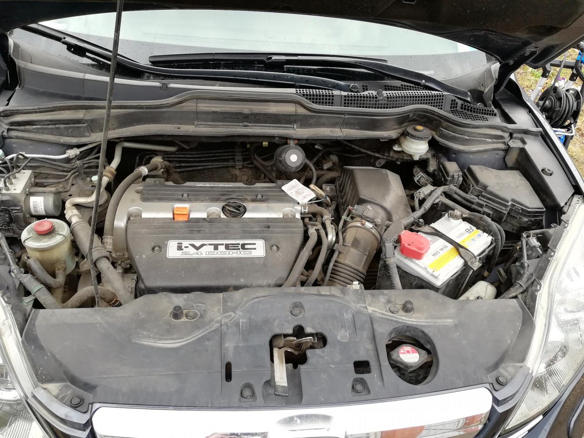 Honda CR-V 2008 2.4 подкапотка