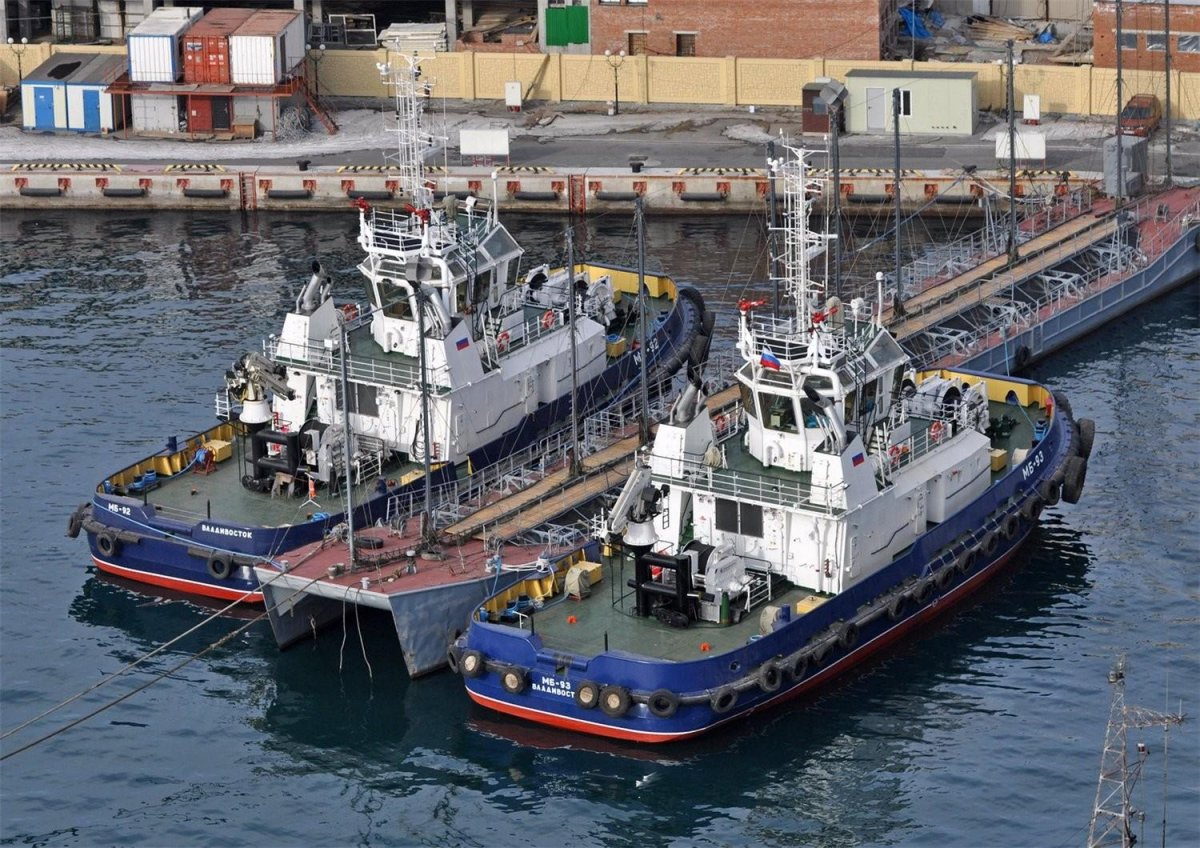 Буксир генерал Раевский