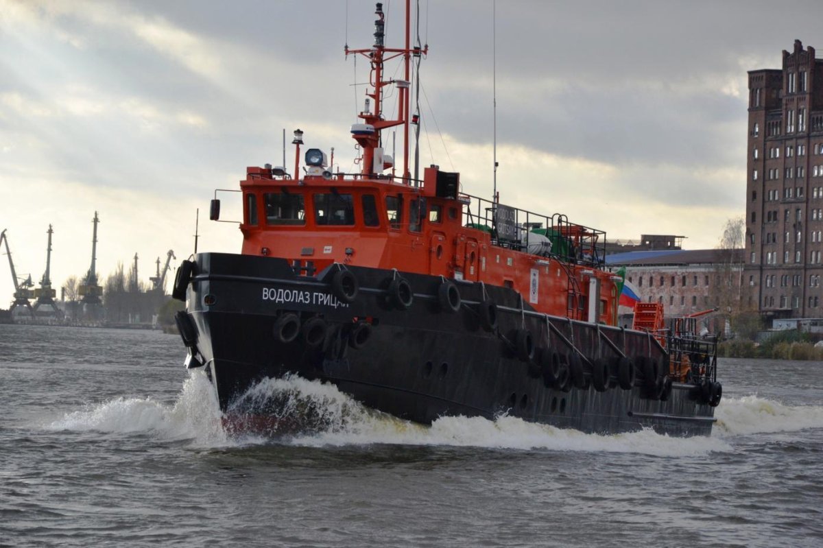 Водолазное судно Спрут Мурманск