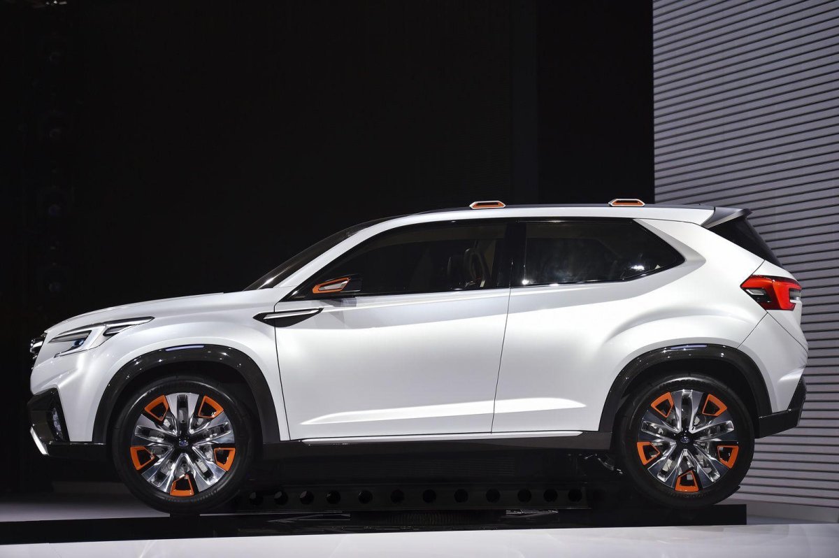 Субару Трибека 2020