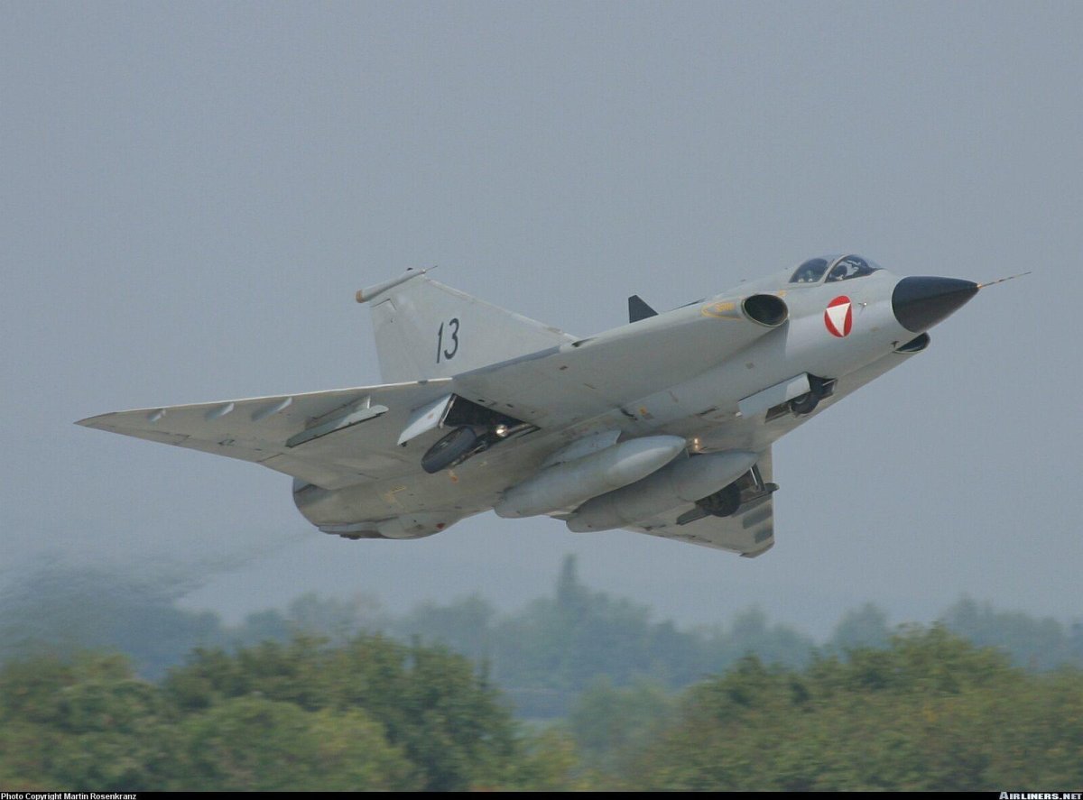 Saab j-35 "Draken", истребитель