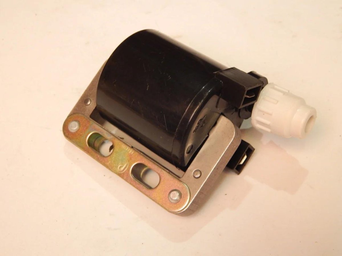 Катушка зажигания на Минск 12 вольт