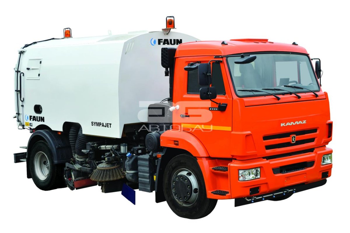 Машина подметально-уборочная ко-318