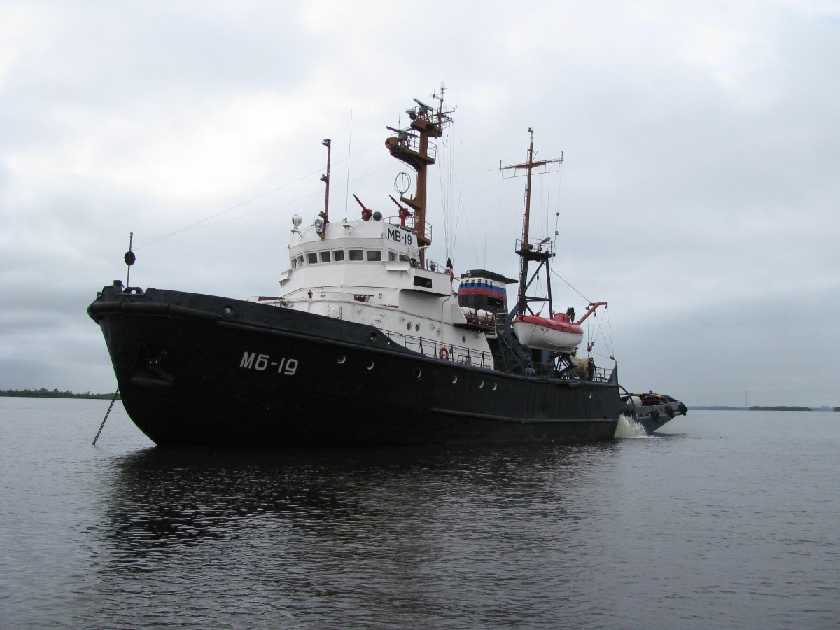 Морской буксир МБ-19