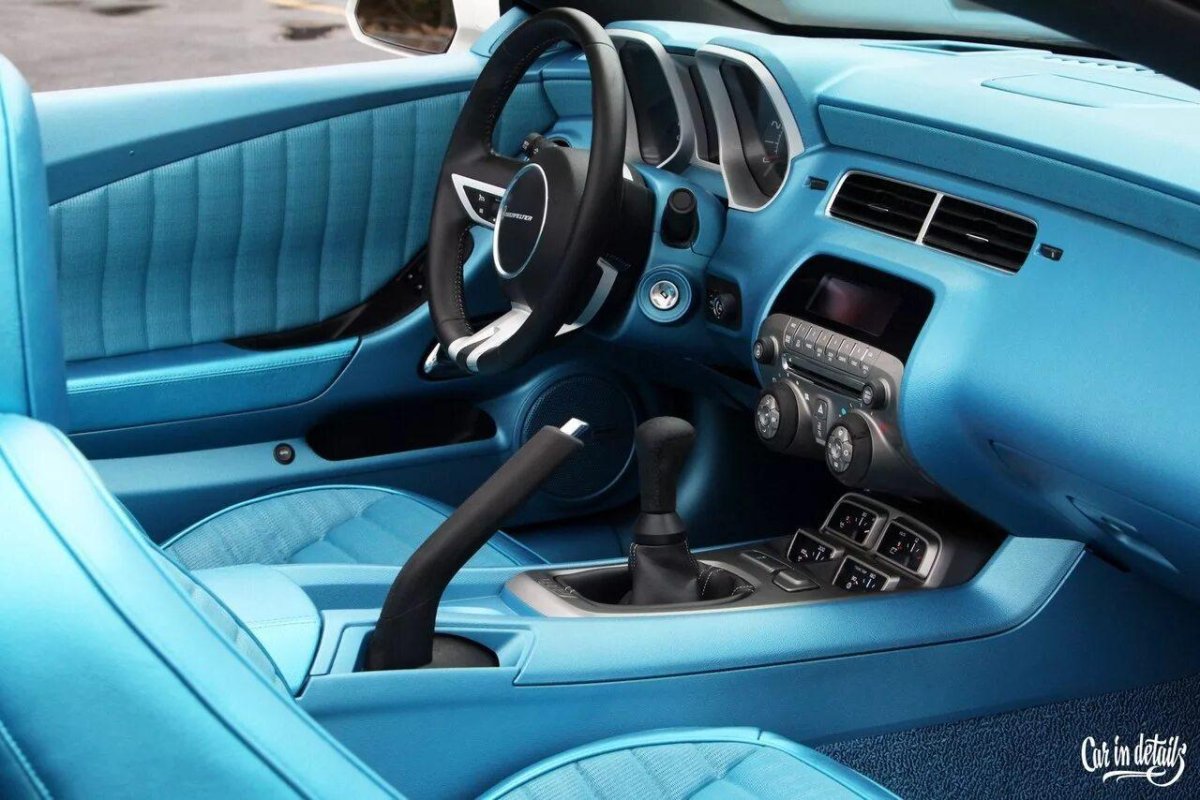 Chevrolet Camaro салон