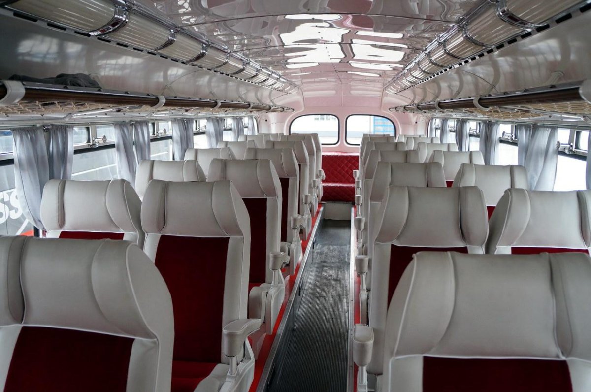 ЗИЛ 127 салон